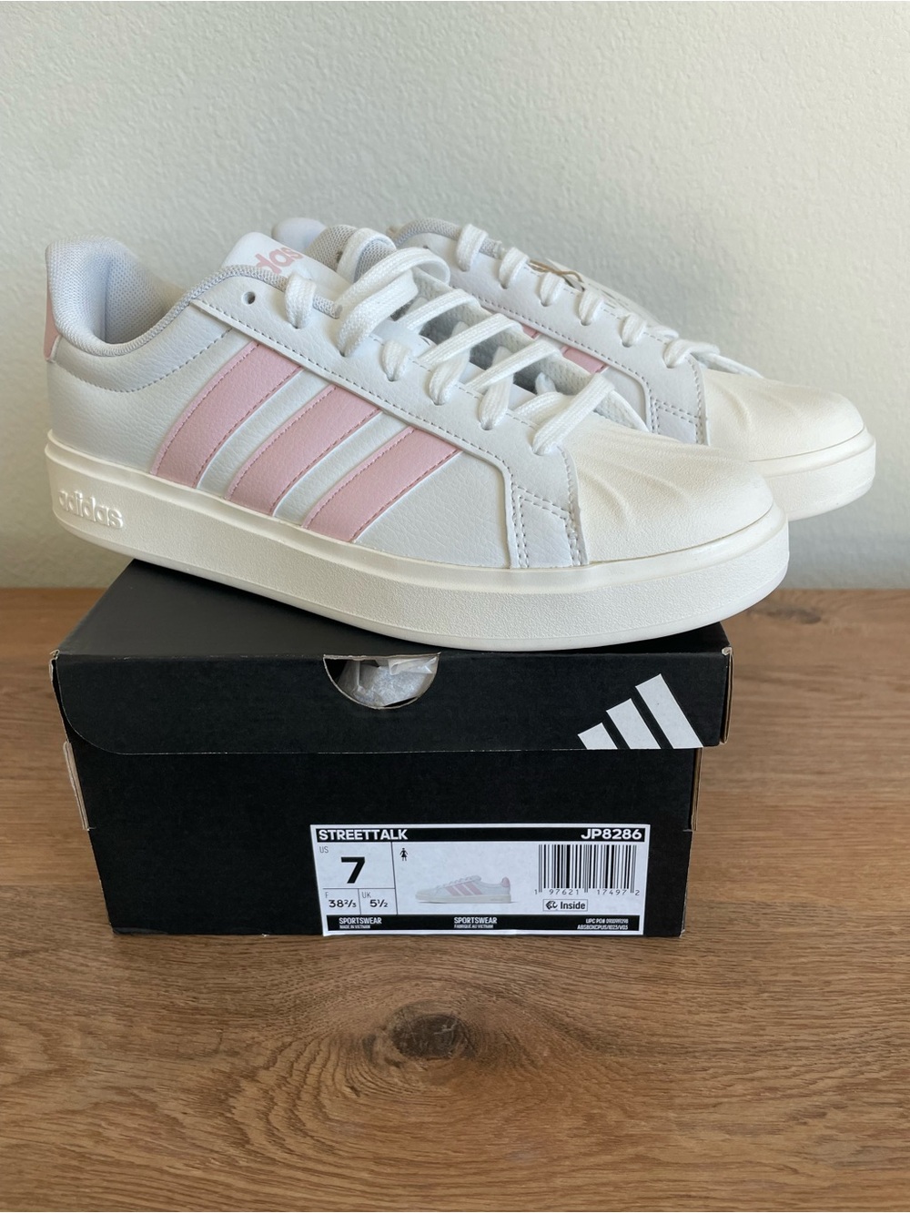 NWT Women’s Adidas Streettalk Sneakers Size 7 - Picture 7 of 8